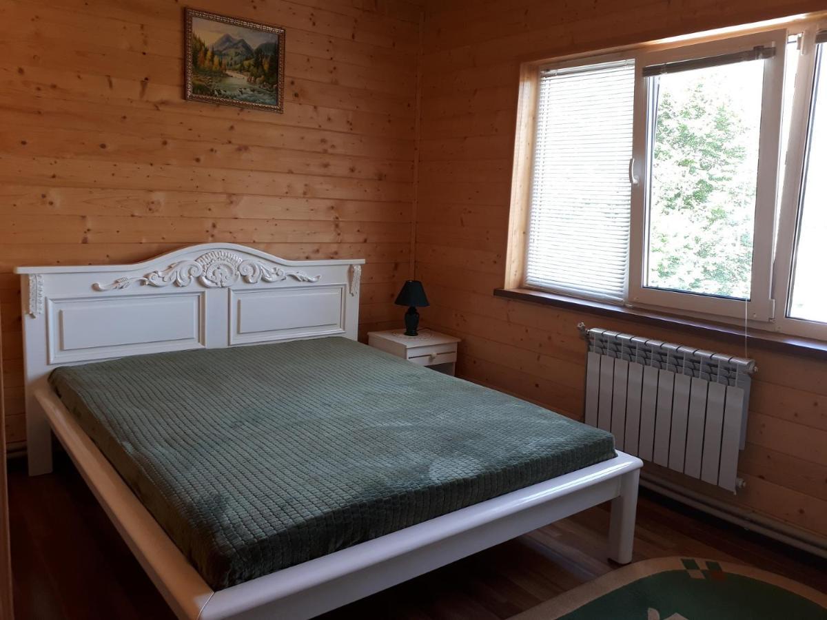 У Інни Hotel Mizhhirya  Eksteriør billede