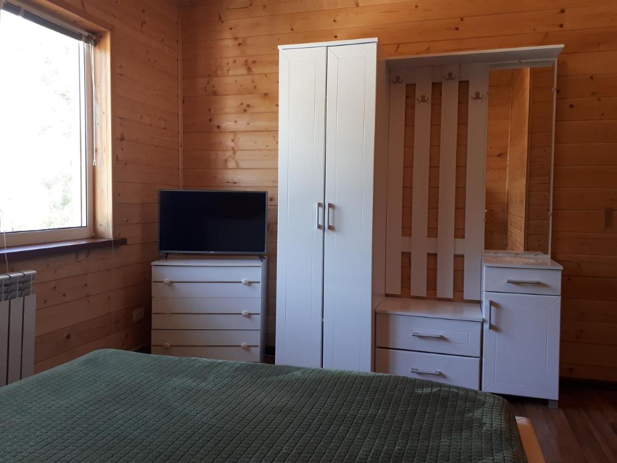 У Інни Hotel Mizhhirya  Eksteriør billede